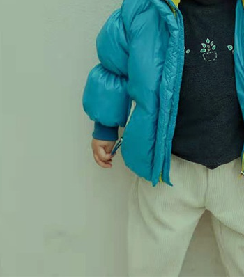 品牌服装折扣店进货渠道有哪些？品牌服装折扣批发拿货